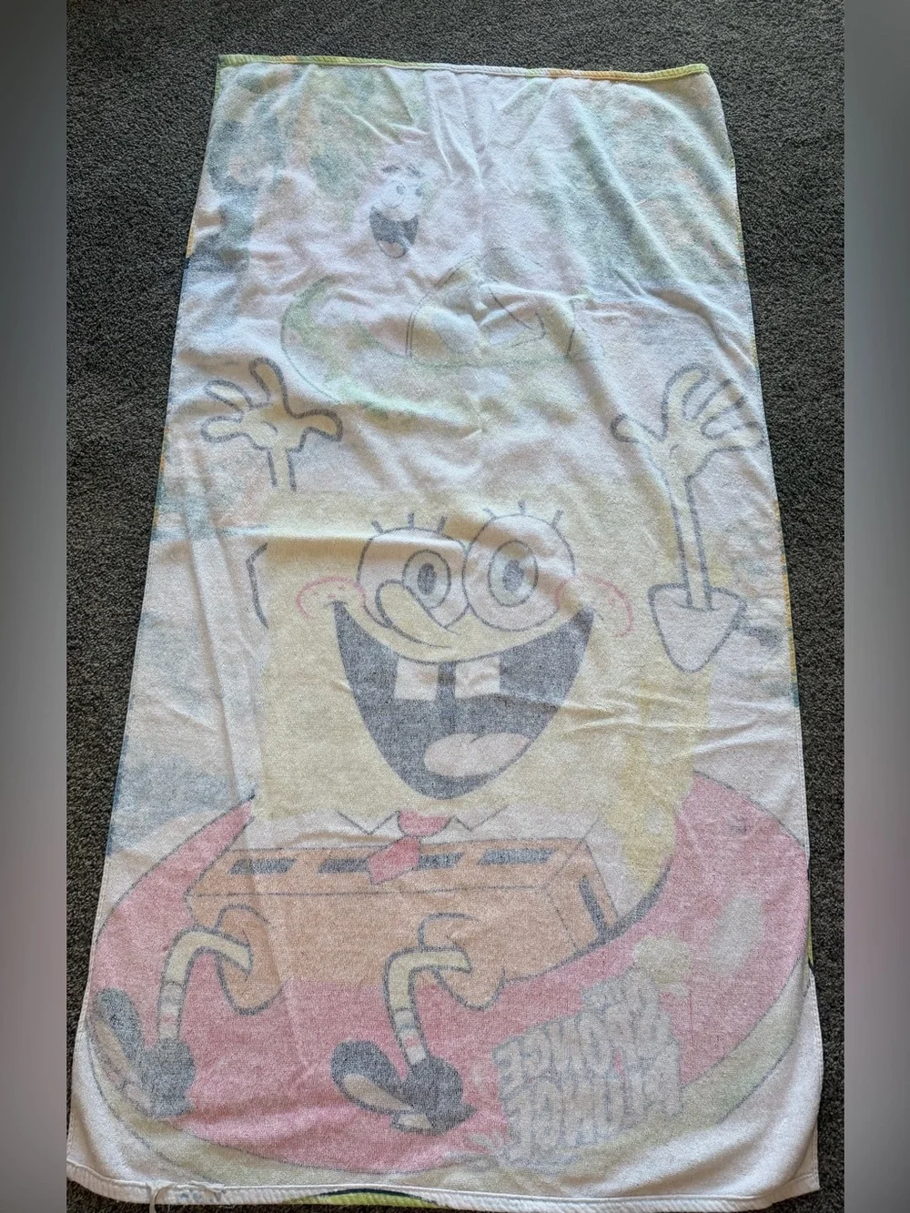 SpongeBob SquarePants 'The Sponge Plunge' Beach Towel - Colorful Character Print